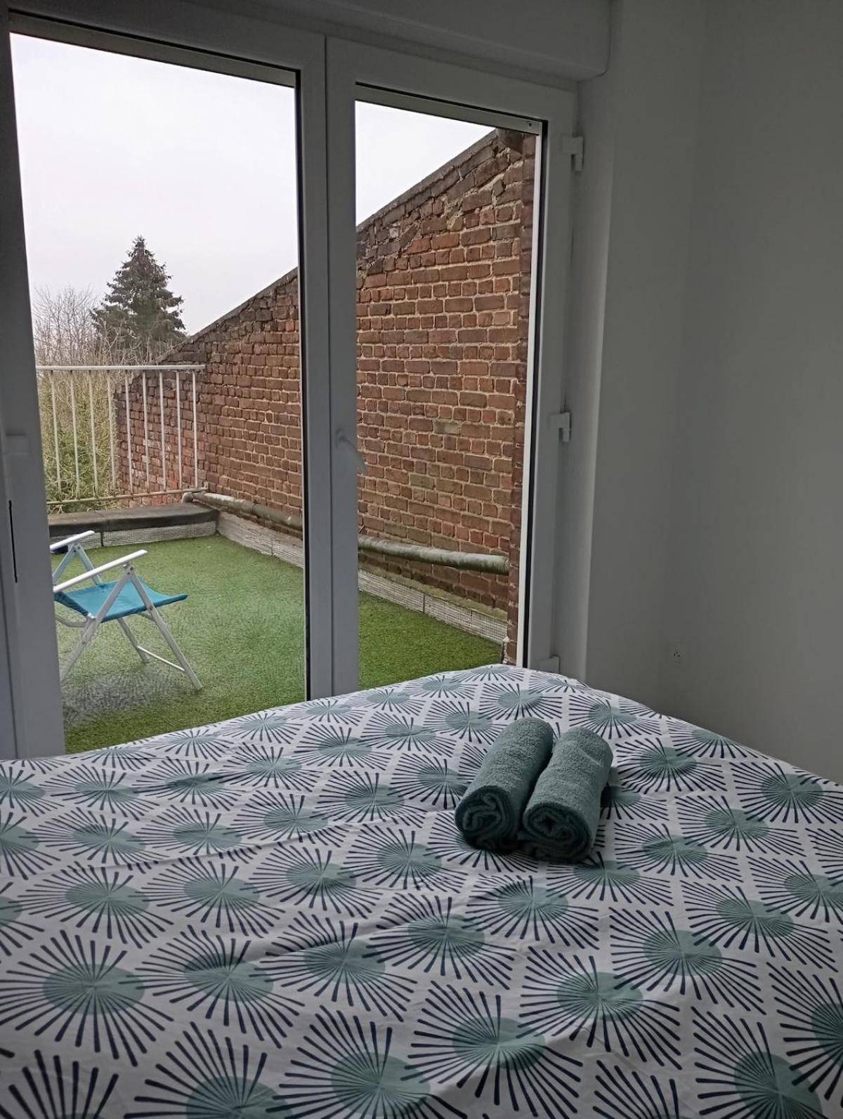 Le Petit Nid Bethunois Apartment Béthune Екстериор снимка